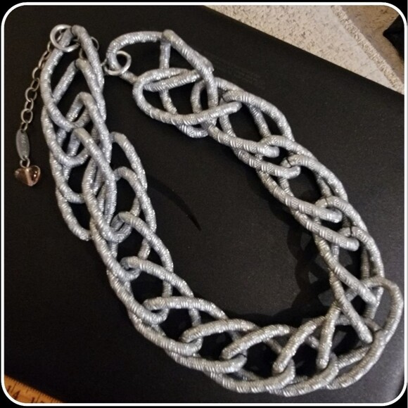 #Sabika Fall 2022 What Matters Bold Chunky Chain Link Necklace #NWOT - Picture 2 of 7